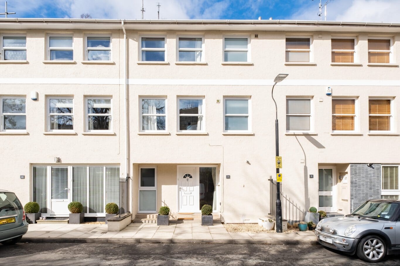 208-photo-crop.jpg?w=1024&h=683&scale