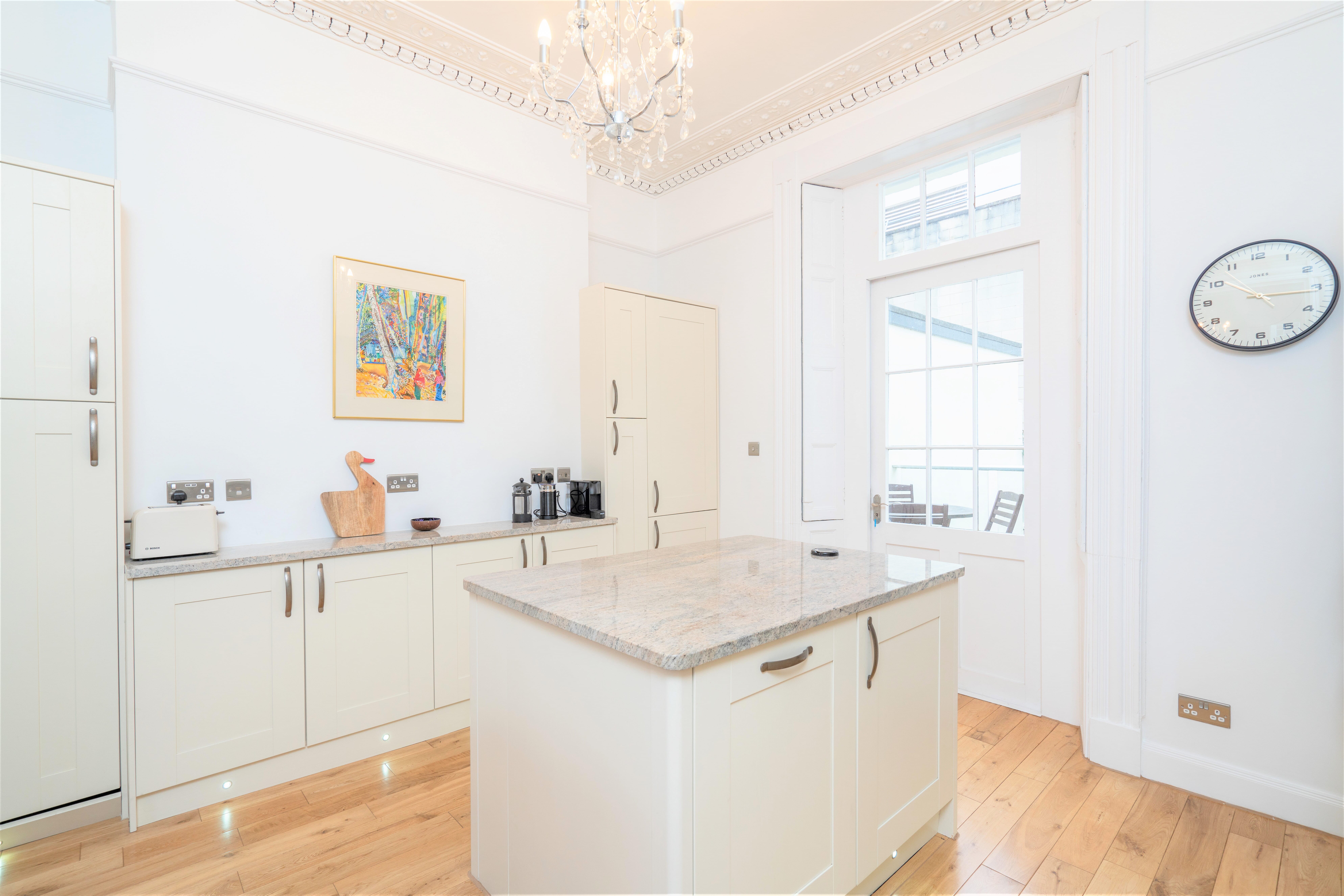 39-Rodney-Road-4-Bed-Apt-4.jpg?w=1024&h=683&scale